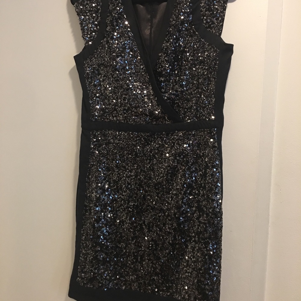 French connection Sequence dress